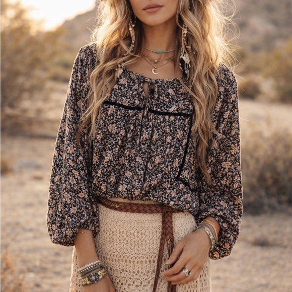 Mystree Tops - Mystree Black and Pink Floral Blouse